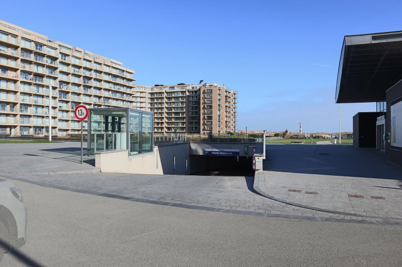 YSARA GARAGES